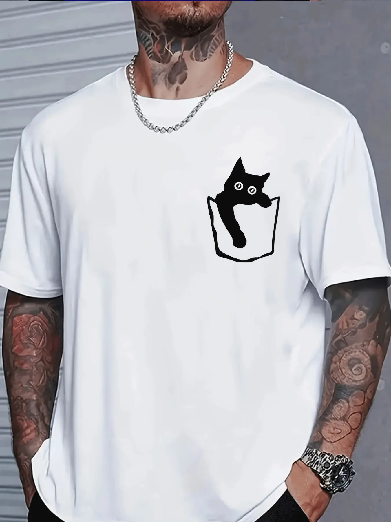 T-shirt bleu pour homme avec imprimé graphique chat noir sur la poitrine, manches courtes, coupe ample, décontracté, style streetwear, basique, pour l'été, pour homme adulte, à porter au quotidien