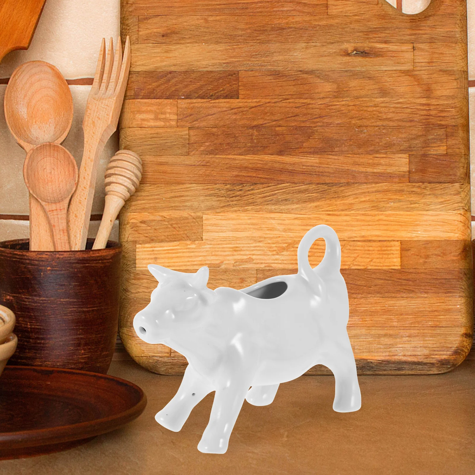 

Ceramic Milk Pitcher Animal Shape Creamer Small Sauce Pitcher Gravy Boat for Serving Drinks Ceramic Gravy Boat