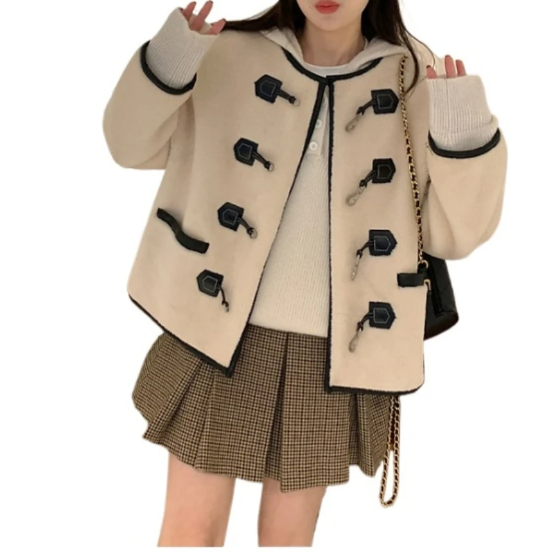 

2025 Spring Women Fashion Imitation Fur Coat Thicken Warm Short Lambs Wool Outwear Stylish Loose Large Size All-Match Outcoat