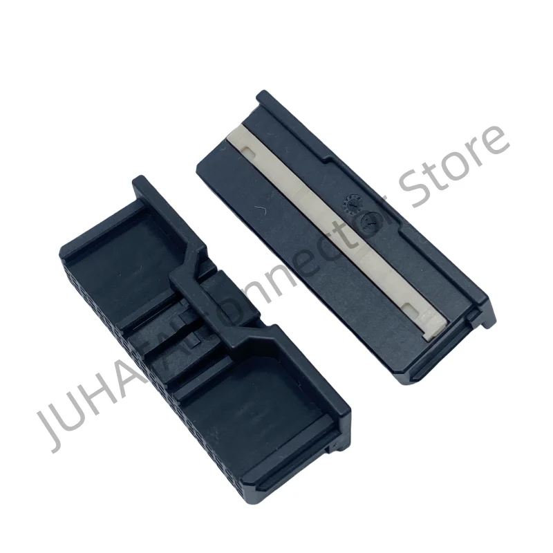 

LOTES AAUS05AS0-040K01 Car BMS female end plastic finished black rubber shell 40PIN