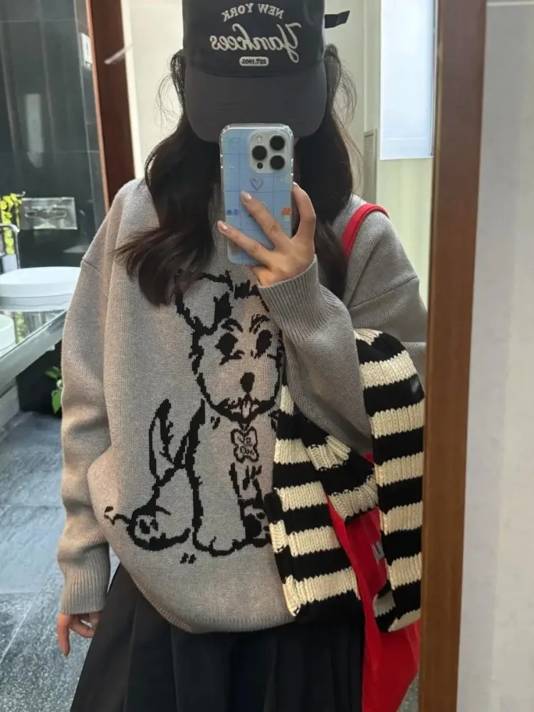 Retro Cartoon Long-sleeved Sweater Women's 2024 Autumn Winter New Loose Design Sense Commuter All-match Pullover Top