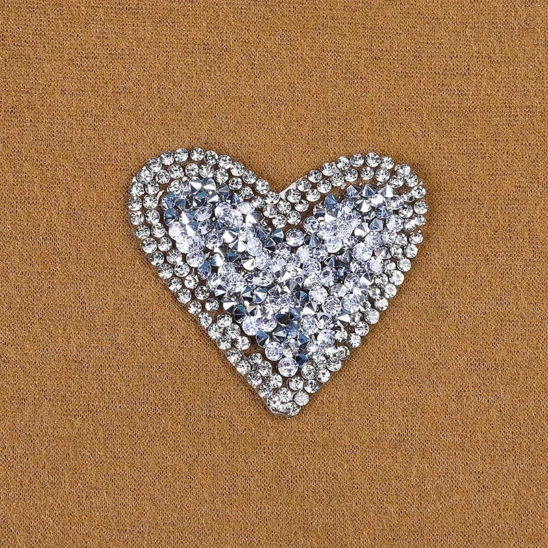 Cartoon Crystal Rhinestone Red Pink Love Heart Diamond Embroidered Sequin Patches for Clothing Iron on Clothes Fusible Patch DIY