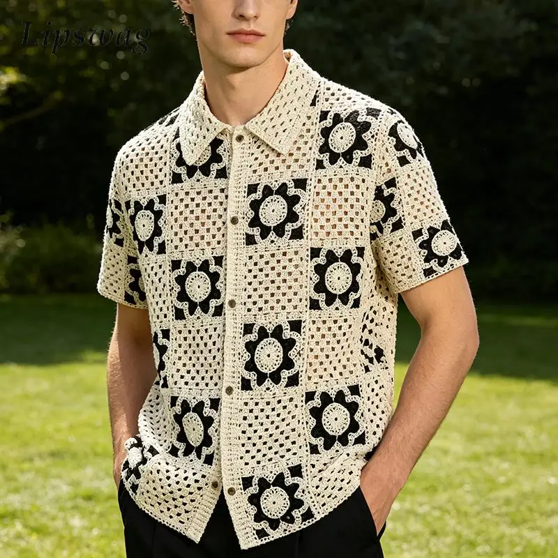 Camisas de punto de ganchillo con estampado floral vintage para hombre, cárdigans de punto calado informales de verano para exteriores, top de moda para hombre con botones y manga corta