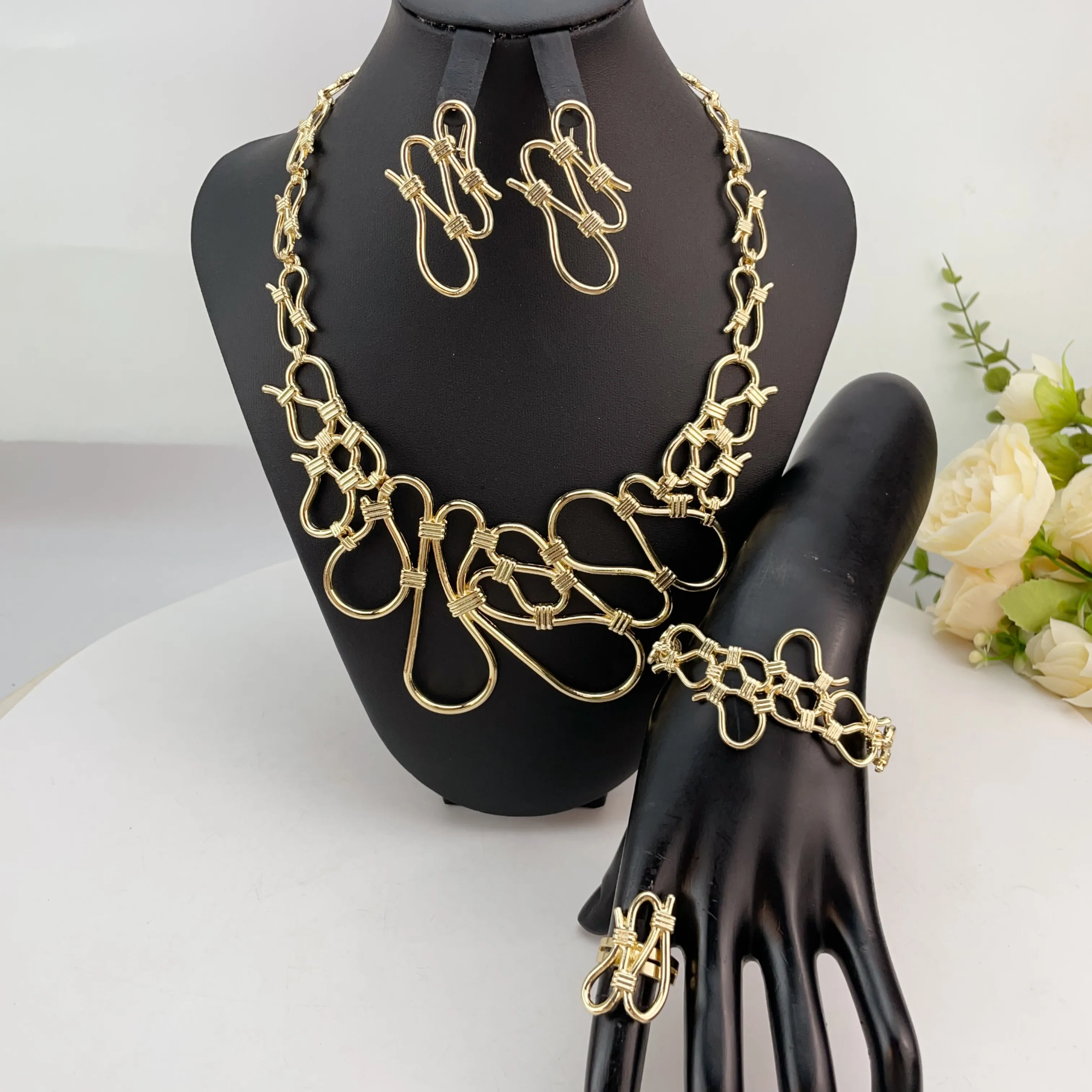 

Новейшее бразильское изысканное красивое ожерелье ручной работы, аксессуары для свадебной вечеринки, модный женский комплект ювелирных изделий FHK23800