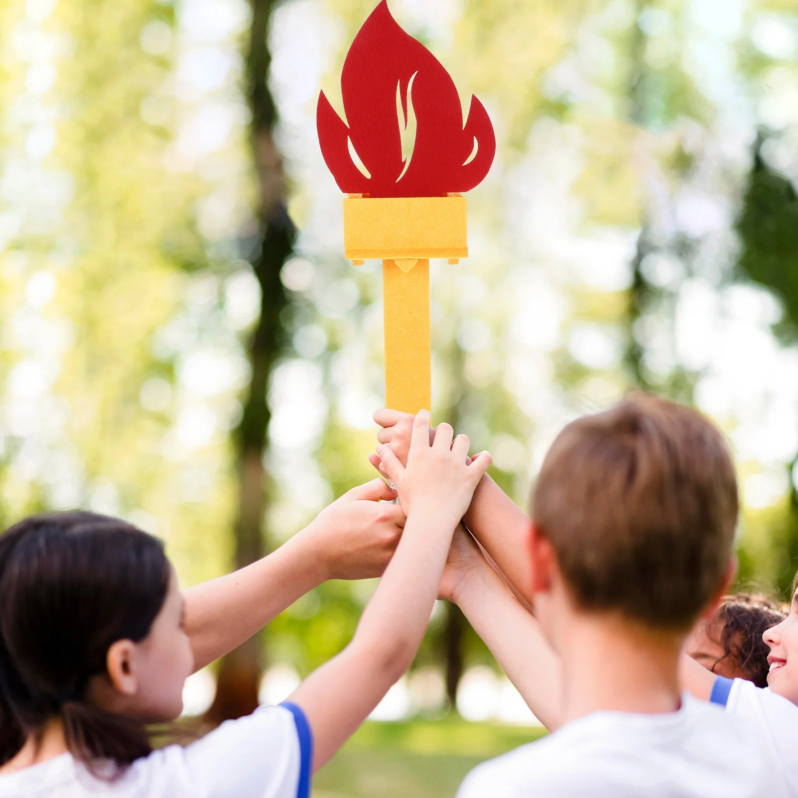 

Fun Torch Props Creative Felt Torch Simulation for Kindergarten Party Game Performance Cosplay Stage Decoration