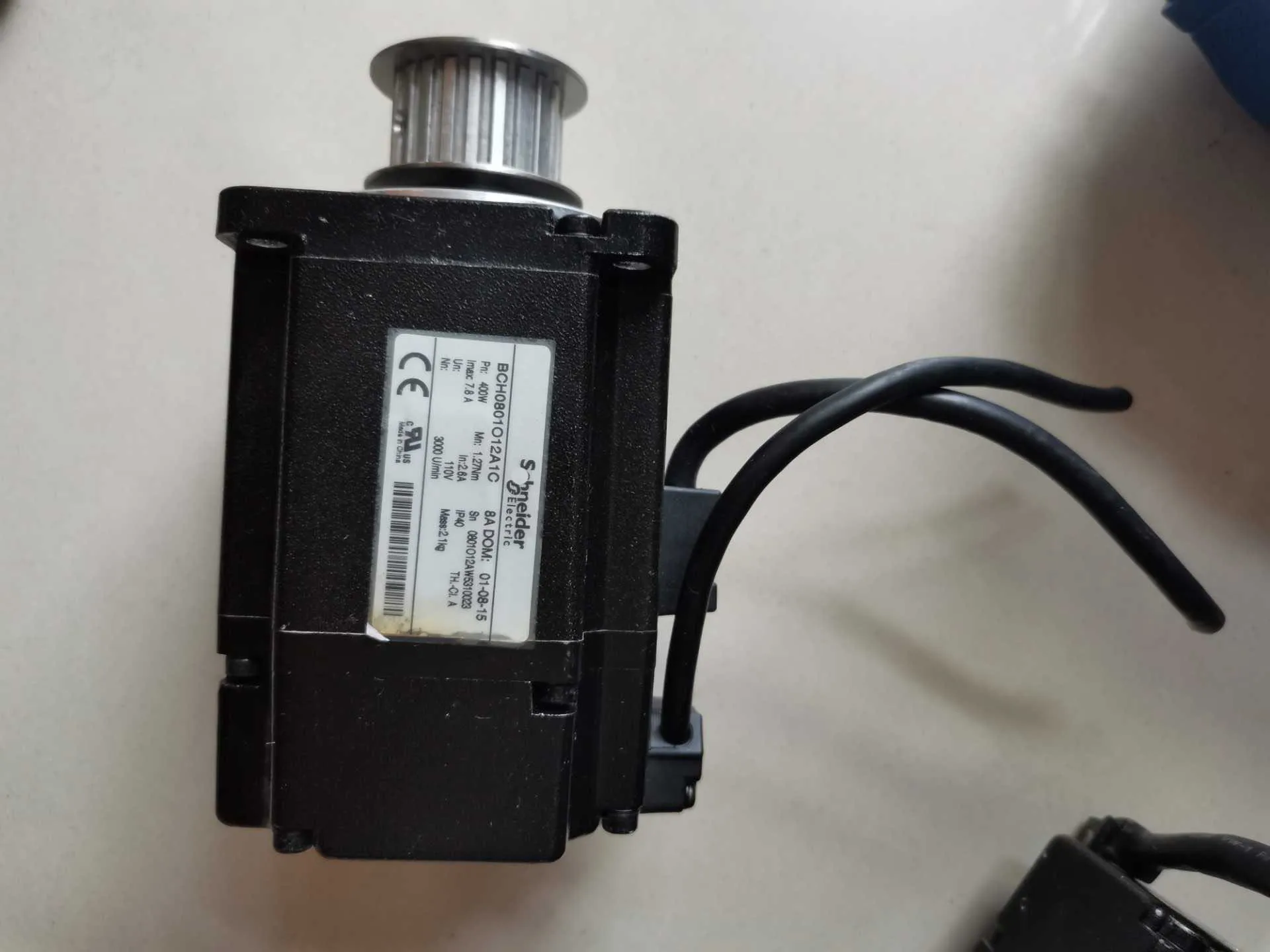 LXM23DU04M3X BCH0801O12A1C Серводвигатель для Schneider