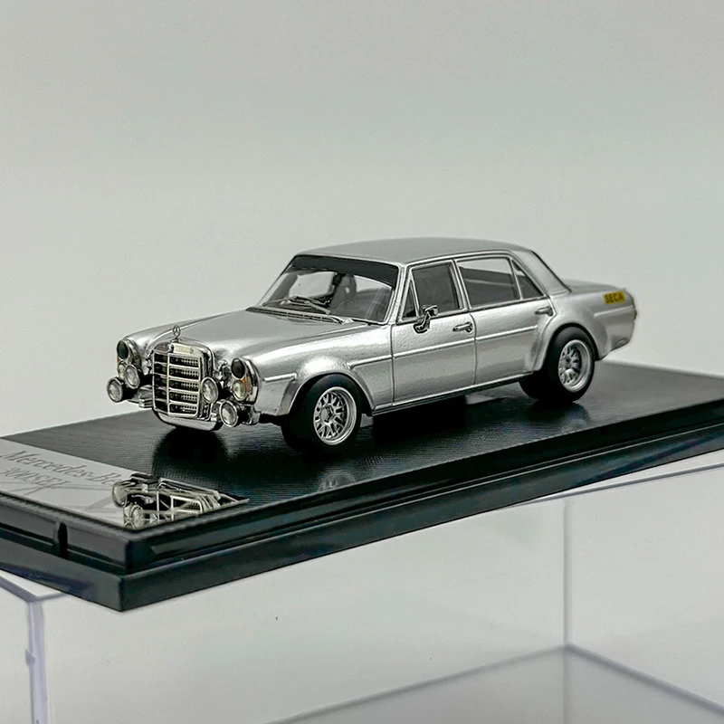 

Литой под давлением масштаб 1:64 Benz 300SEL W109, серебряная имитация сплава, модель автомобиля, статический дисплей, коллекционный подарок, игрушка, сувенир, украшение