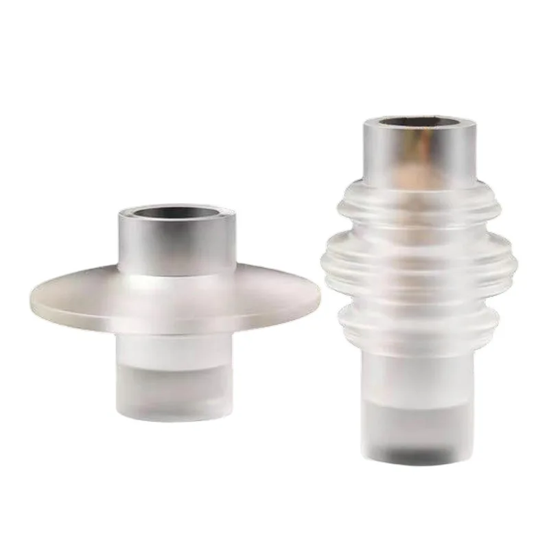 

Vase ornament, living room flower arrangement, crystal vase.