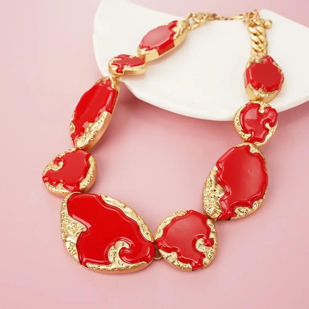 

Irregular Shape Necklace Wedding Red Noble Atmosphere Jewelry Fashion High-end Feeling Blue Banquet With Free Shipping