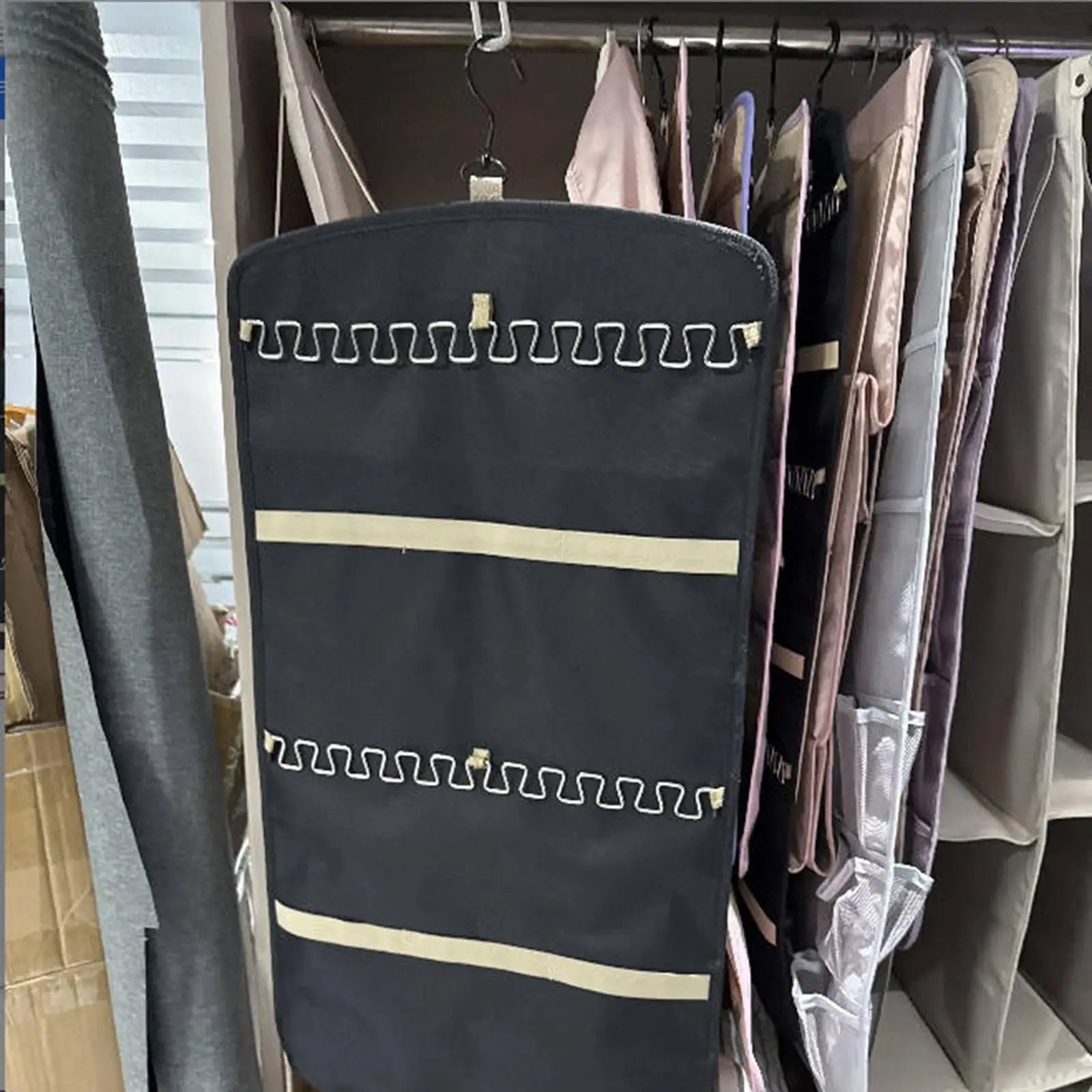 حامل أقراط على شكل قلادة لتنظيم المجوهرات للسفر وباب المنزل باللون الأسود #5