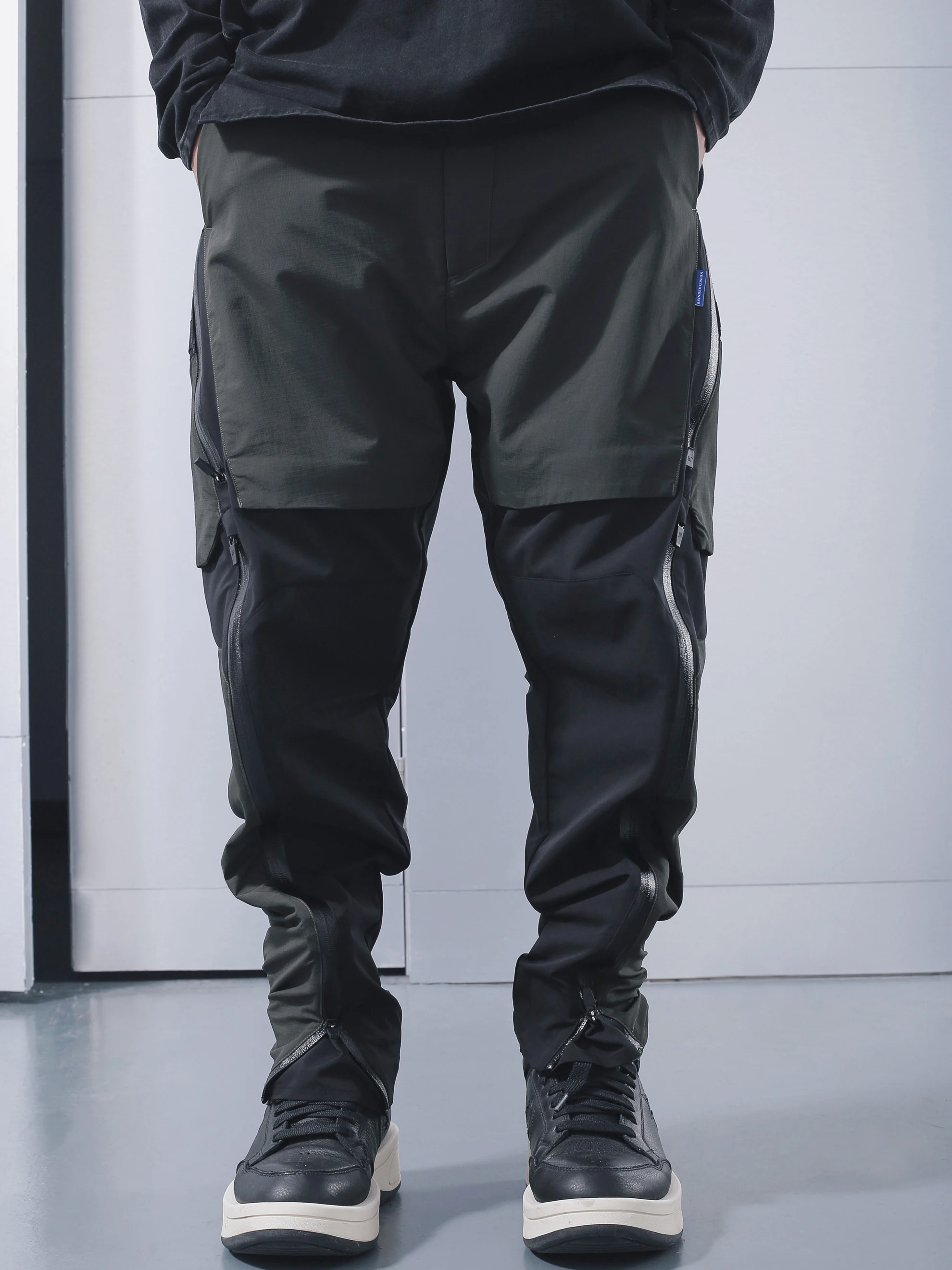 REINDEE LUSION 21AW DOUBLE SHAPE ZIPPER WATERPROOF PANT Wide leg pants army green splicing jogger dark wear techwear