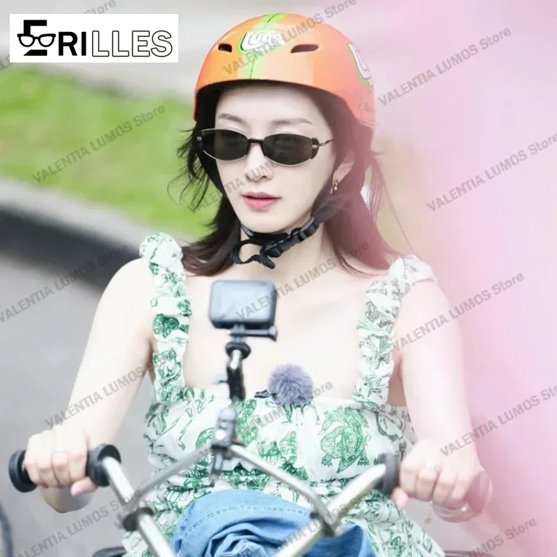 Gafas de sol con apariencia de diseñador, montura metálica para mujer, forma geométrica única, tamaño pequeño, lente UV400, artículo de moda imprescindible