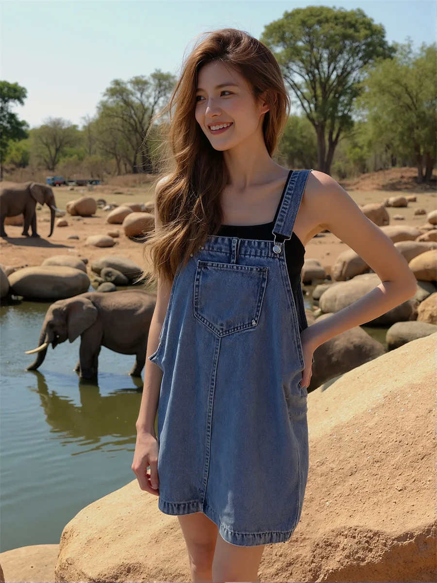 女性らしいシックでエレガントな黒のワンピース、オフィスレディ向け、膝上丈、グレー、グレー、ブラウン、ベージュ、アイボリー、ホワイト、ワインレッド、パープル、ブルー、グリーン