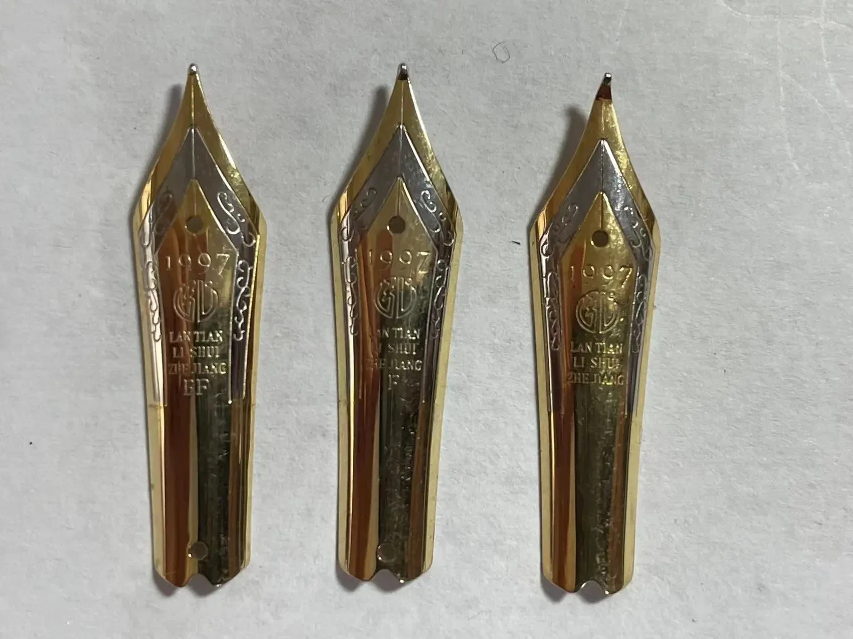 Bock Nib/Majohn/Jinhao/Jinhao/HongDian Nib F/EF/B بنك الاستثمار القومي لأقلام النافورة استبدال المناقير القلم الاحتياطي المناقير مكتب الممارسة هدية