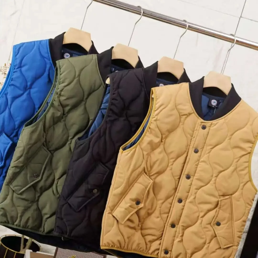 防水アウトドアベスト カップルお揃い 刺繍なし コットン製 暖かい トレンド感のある若者向け スタンドフィット 冬ファッション