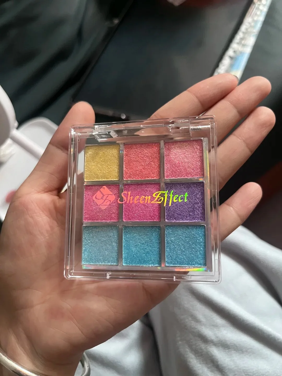 لوحة ظلال عيون شين إفكت مكونة من 9 ألوان، ظلال عيون رقيقة ولامعة