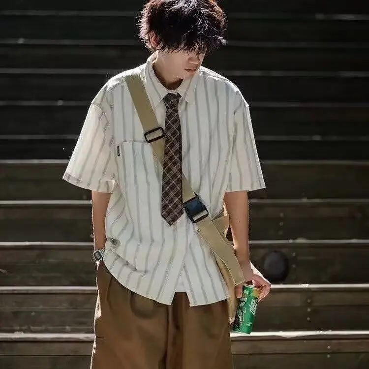 

Summer New Style Japanese Retro Striped Short Sleeve Casual Loose Men's Shirt Student Five-Sleeve Shirt Youth Fashion Trend