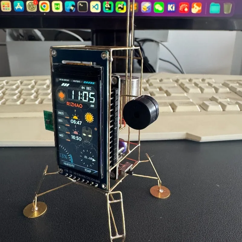 Creative Desktop Figurines Office Decoration Sculptures Funny Temperature Time Display Ornaments Modern Handmade Figurines