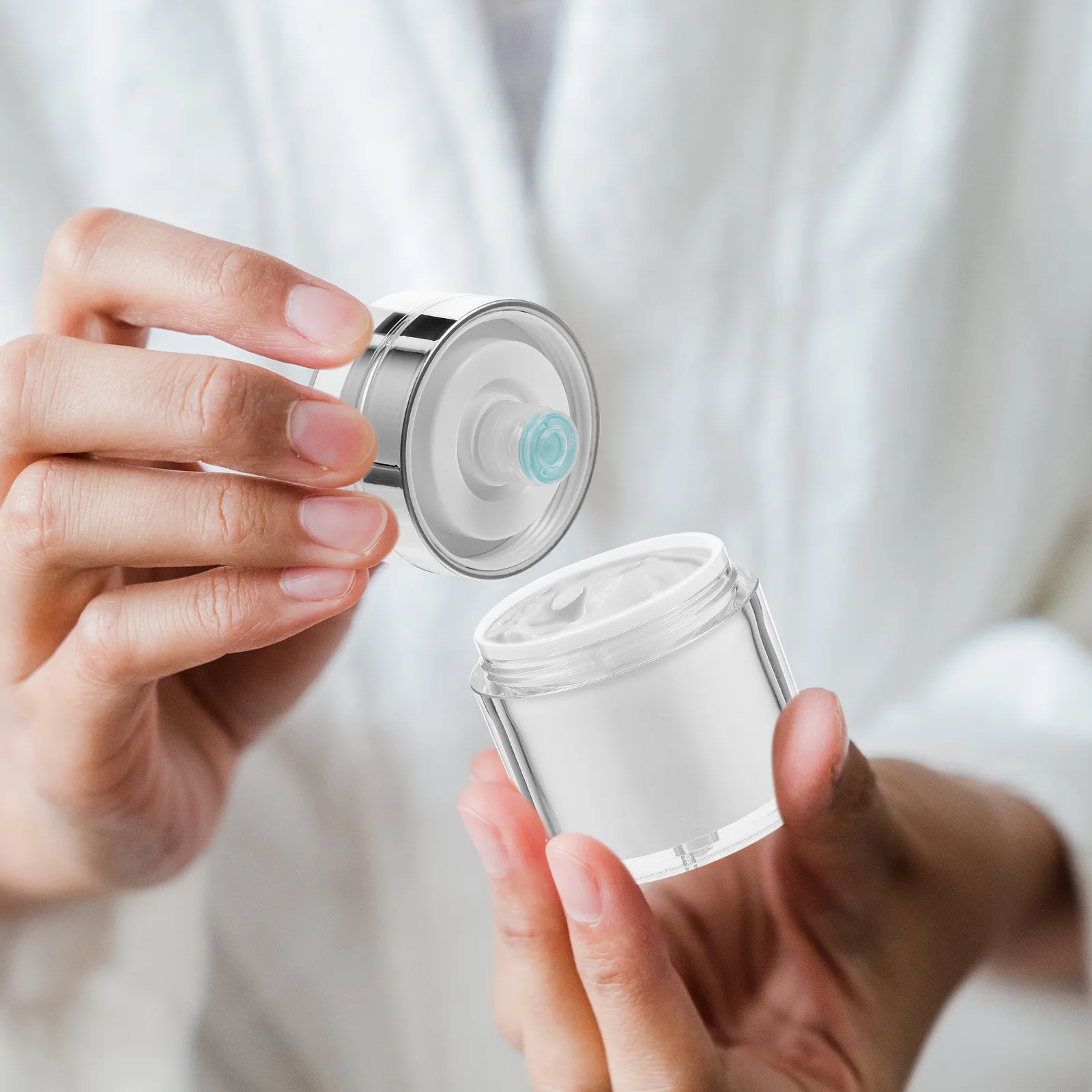 

3Pcs Vacuum Lotion Pump Bottle Premium Airless Cream Container Leakproof Multipurpose Storage for Skincare Travel