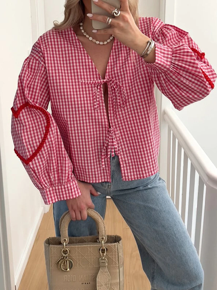 Women Long Sleeve Casual Shirts Plaid Heart Pattern Front Two Bowknot Tie-Up V-Neck Blouses Fashion Spring Fall Tops Streetwear