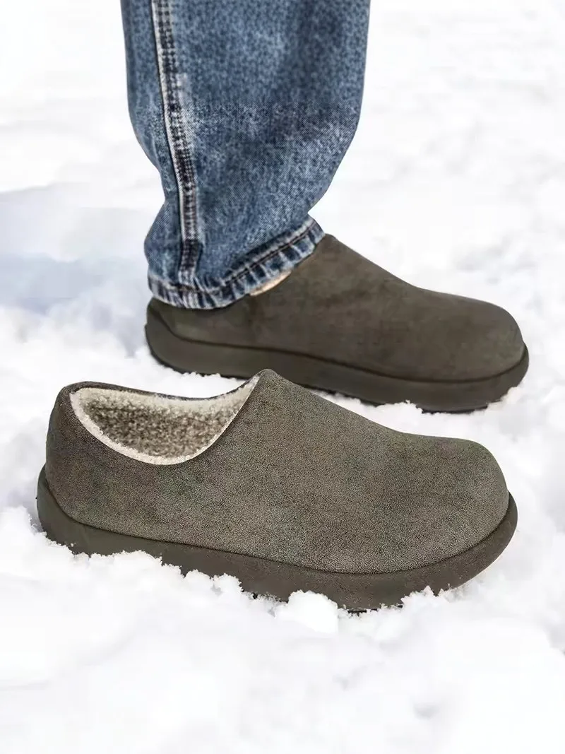 

Warm Fleece Lined Men's Snow Boots Anti-Slip Slip-On Waterproof Leather And Fur Integrated Winter Cotton Shoes Casual Style