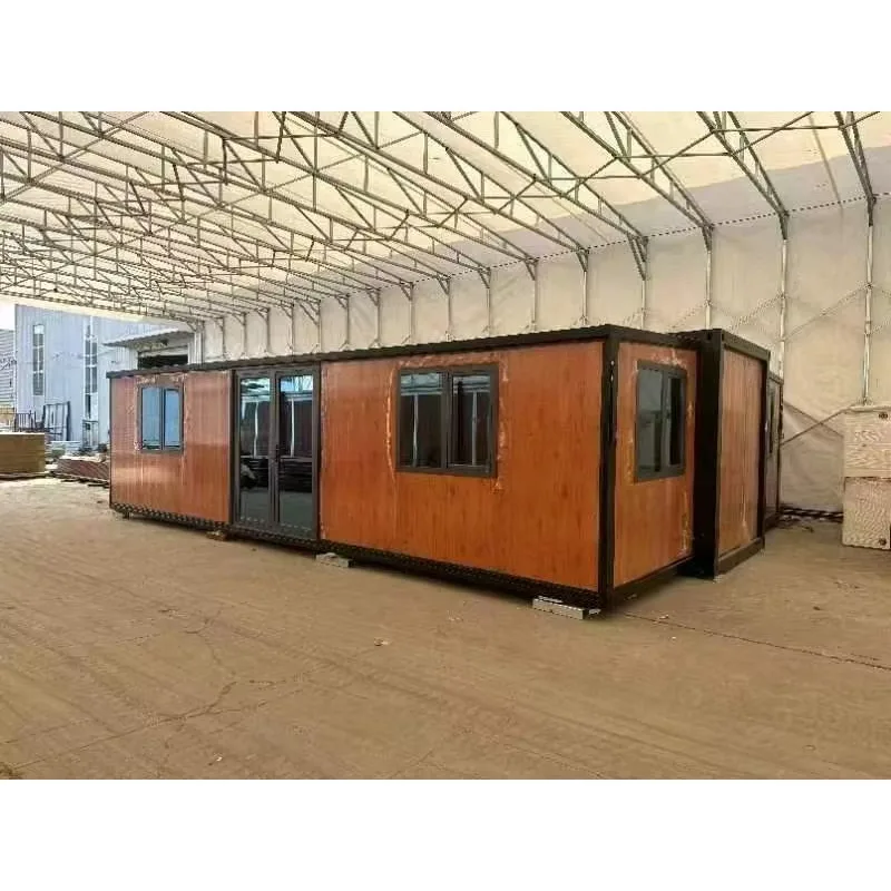 YG Customized Modern Luxury 20 Ft Expandable 40ft Gym Container Prefabricated House Villas Light Gauge Steel Structure Color Mad