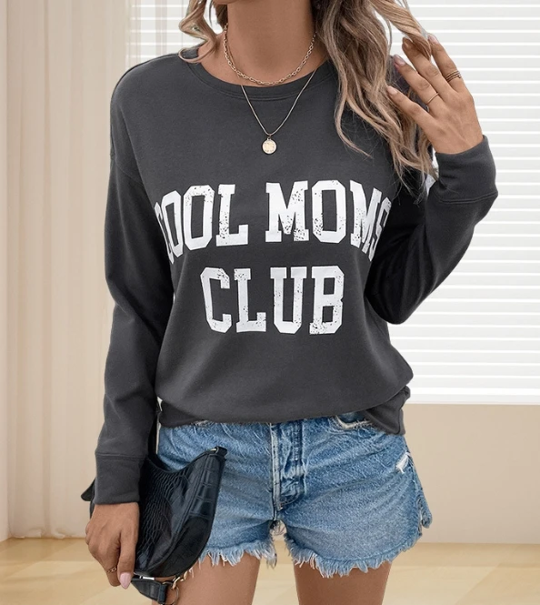 

Slimming and slimming long sleeved pullover top