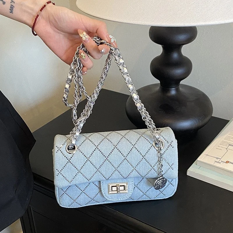 fashionable-diamond-embedded-chain-diamond-grid-shoulder-bag-crossbody-bag-summer-2026-new-korean-style-small-square-bag