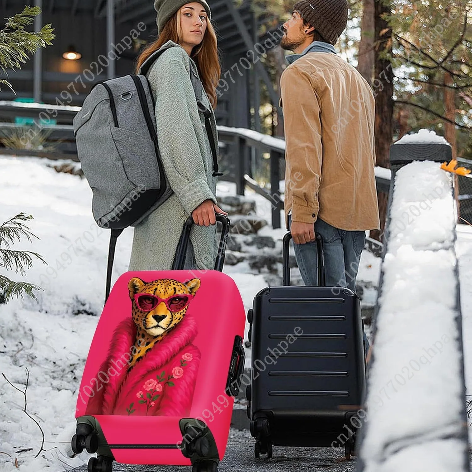 ANNA QUEEN Housse de bagage léopard à la mode, léopard en manteau rose et lunettes de soleil, pochette de voyage extensible et lavable pour 28-30