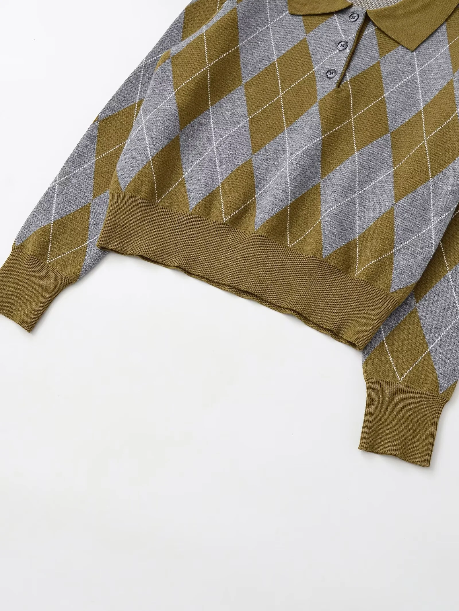 2025 Winter New Women's Casual Fashionable Simple Elegant Polo Collar Long Sleeve Diamond Pattern Knit Top