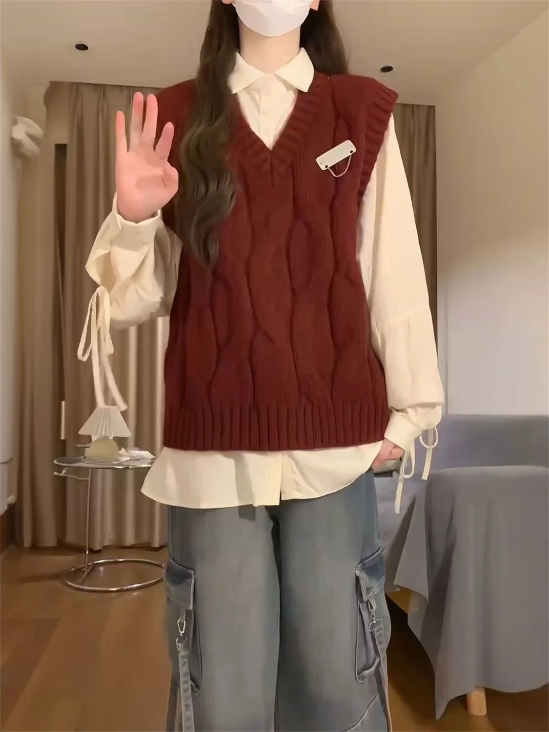 

Retro Red Lazy College Style Shirt And Knitted Vest Set V-Neck Sleeveless Loose Fit Autumn Initial Layering Outfit for Women