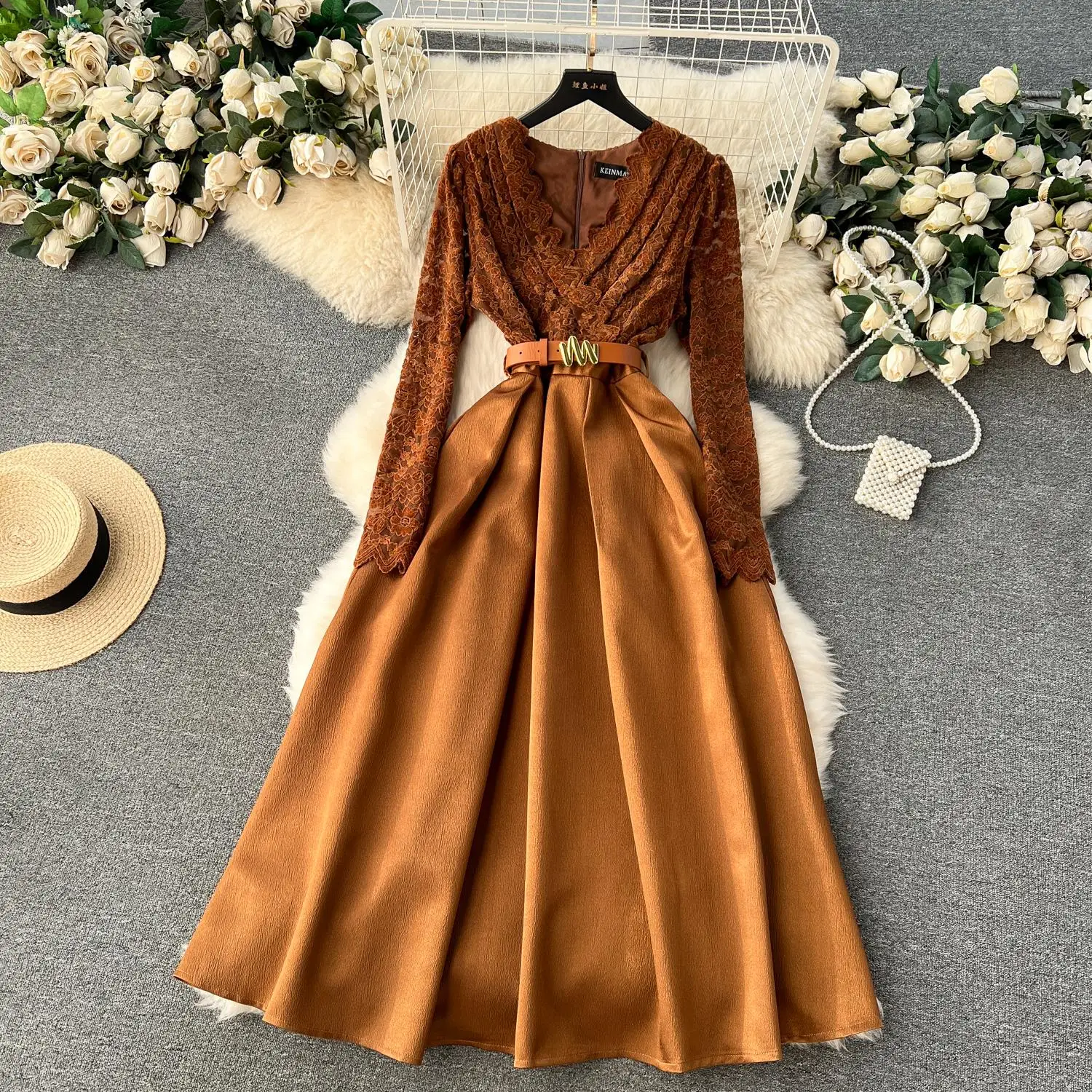 Runway Luxury Embroidery Lace Patchwork Midi Dresses For Women\'s Elegant V-Neck Hollow-Out Long Sleeve Brown Black Dress