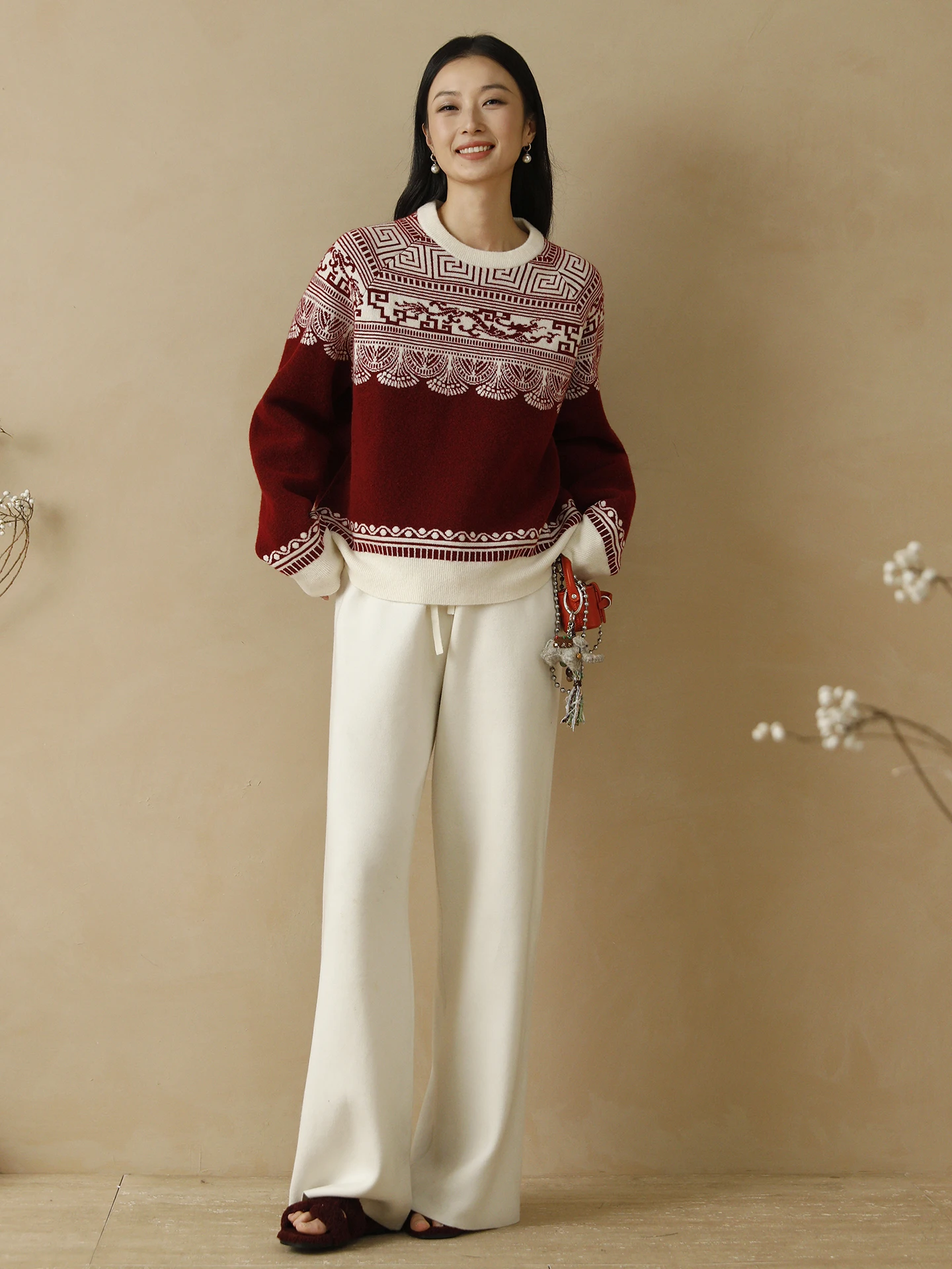 

Комплект Cloud Sensation: вязаные брюки прямого кроя и худи из 100% шерсти, повседневный женский костюм, осенняя коллекция 2026