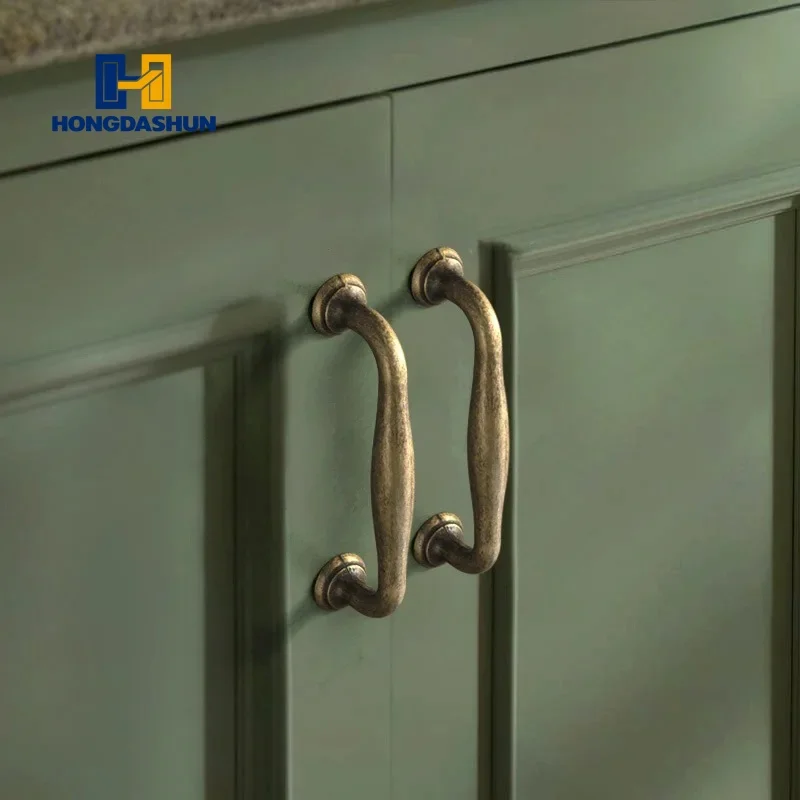 3pcs  Vintage bronze wardrobe vanity handle made of zinc alloy, antique bronze vintage American style drawer vanity handle