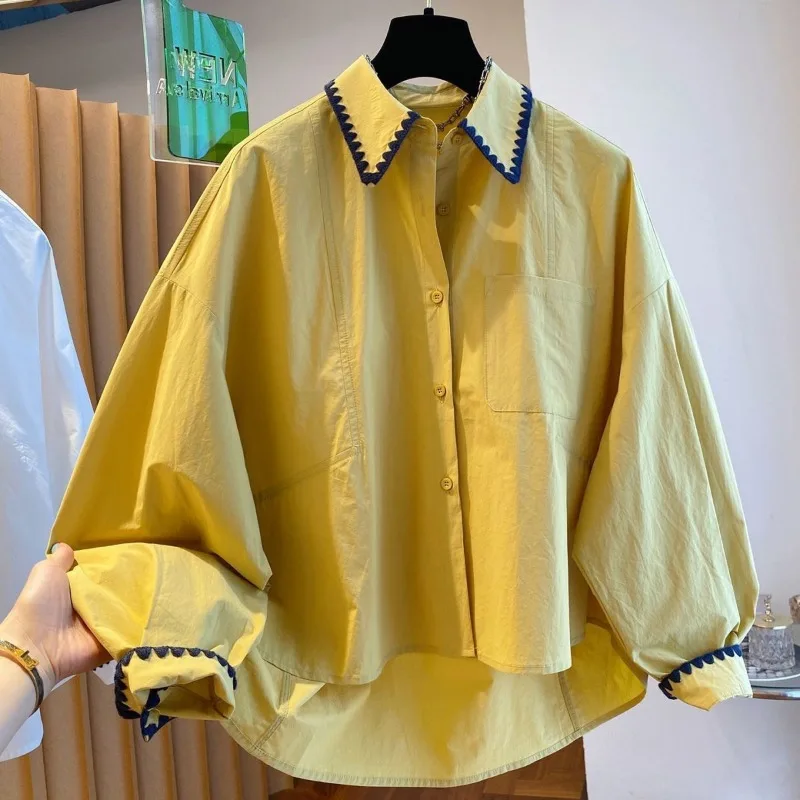 Camicia a maniche lunghe ampia autunnale Nuova camicia con risvolto con cuciture in pizzo a colori a contrasto 2025