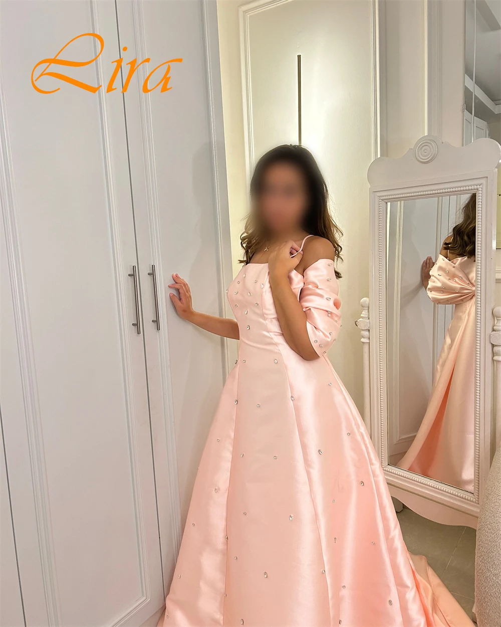 Customized Exquisite Strapless Evening Dress Classic Off the Shoulder Satin Prom Dresses Luxury Crystal Bespoke Occasion Gowns