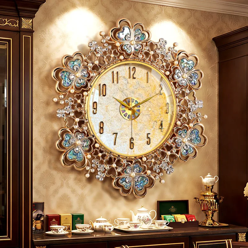 Shell wall clock light luxury high-end living room high-end wall-mounted clock French decorative clock