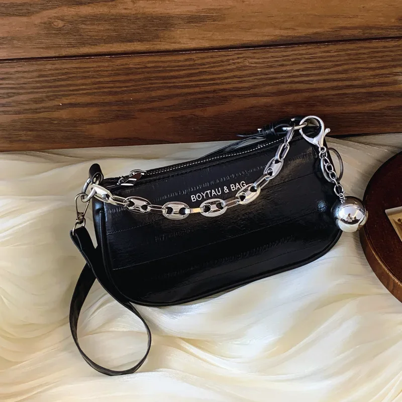 Fashion niche chain portable underarm bag women's handbag versatile shoulder messenger bag