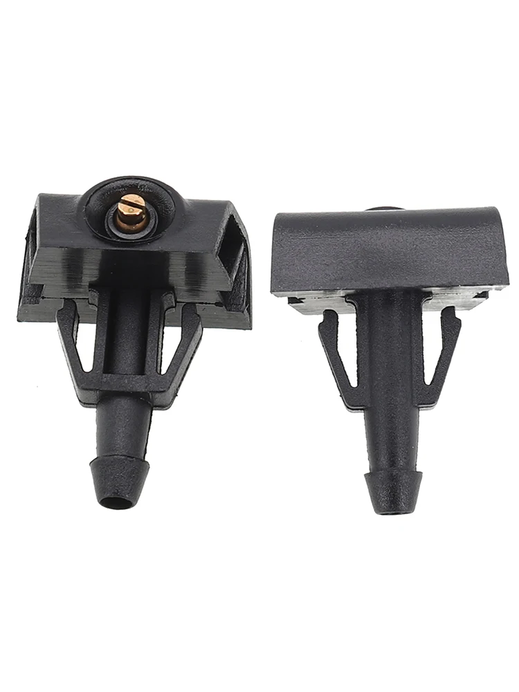 2Pcs Car Front Windshield Wiper Nozzle Jet Sprayer Kits For Nissan For JUKE F15 2015-2018 Sprinkler Spout Washer Outlet