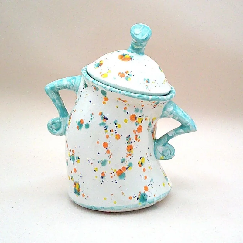 A Creative and Attitudinal Jar Cross Waist Jar Independent Station Resin Decorative Crafts