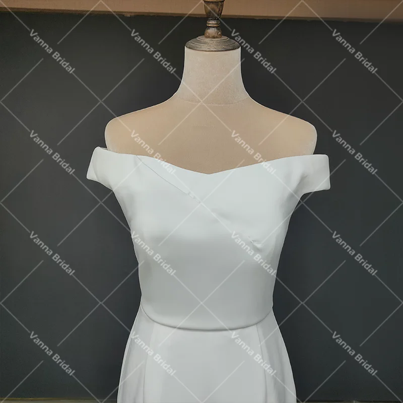 Off Shoulder Sheath Crepe suknia ślubna prosta elegancka Custom Made Plus rozmiar Sweep Train minimalne kości słoniowej rozciągliwe suknie ślubne