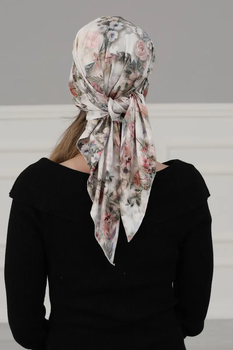 Bandana con estampado de oliva