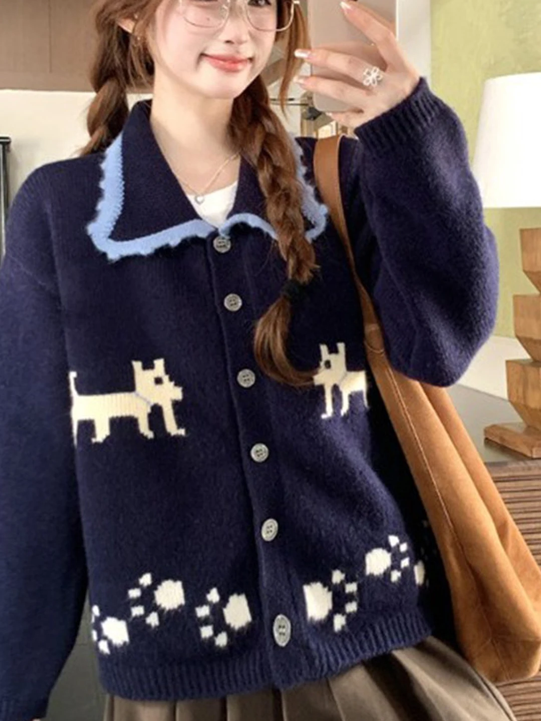 Casual Loose  Neck Long Sleeve Knitted Sweater Women's Autumn New Style Cartoon Embroidery Knitwear Fashionable Outerwear