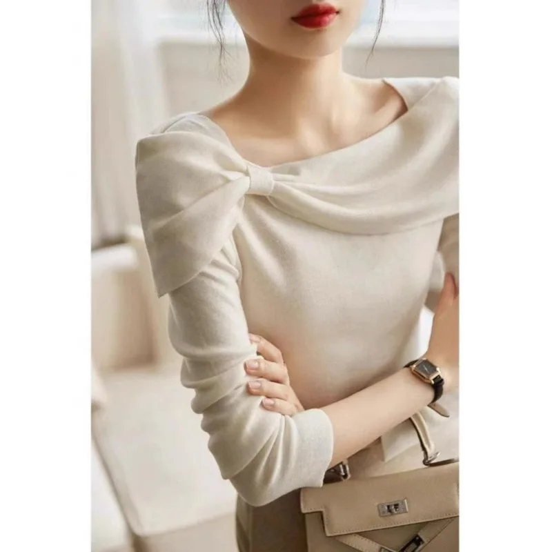 French Style Elegant Temperament Slash Neck Bow Knitted Pullover Women's 2024 Autumn New Simple Slim Fit Long-sleeved Top