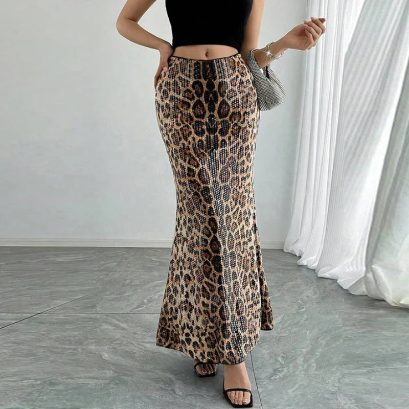 

2025 Women Fashion Leopard Print Sequins Skirt Vintage Midi Skirts Elegant Women Casual Streetwear Skirt