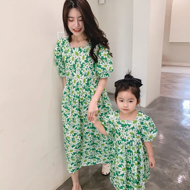 New Fashion Floral Mom And Daughter Dress Cute Family Matching Party Parent-Child Outfits Christmas Carnival Mother Kids Clothes