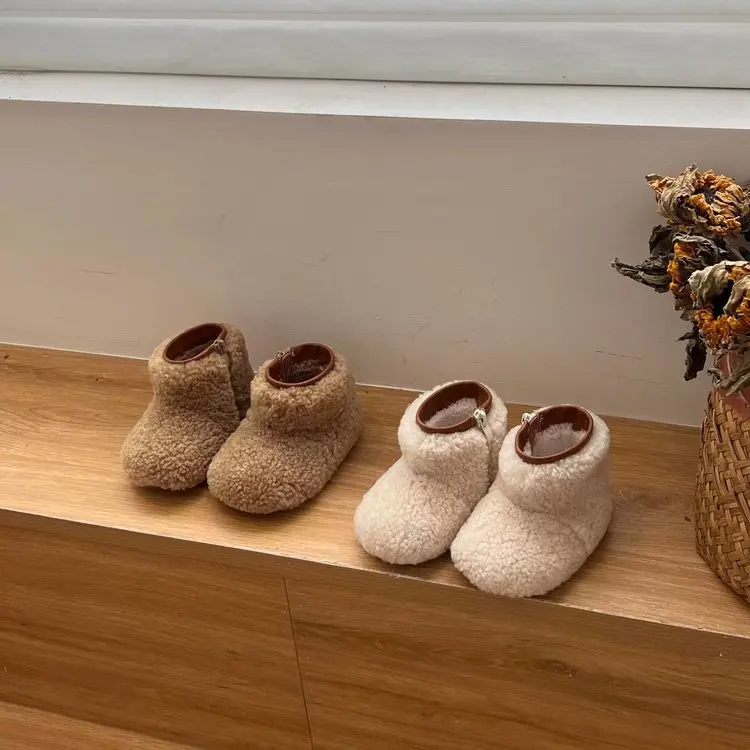 2026 Winter New Children's Ankle Boots Fluffy Warm Plush Short Boots Boys and Girls Round Head Outdoor Cotton Shoes