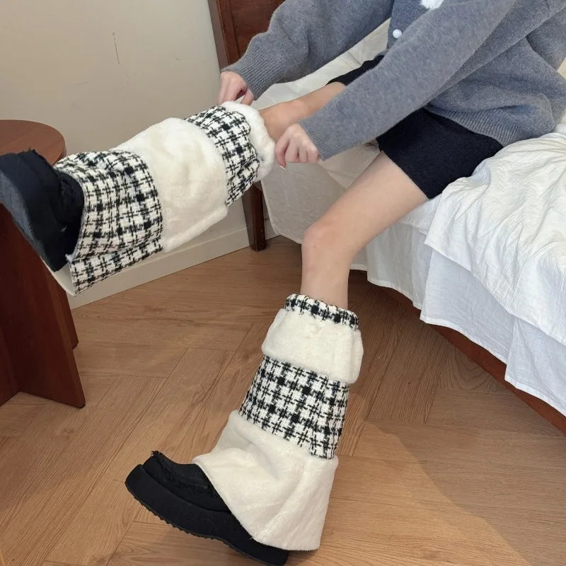 女性の暖かい靴下ニットレトロレッグプロテクター厚く暖かい足グレールーズソックスセット新しいスタイル