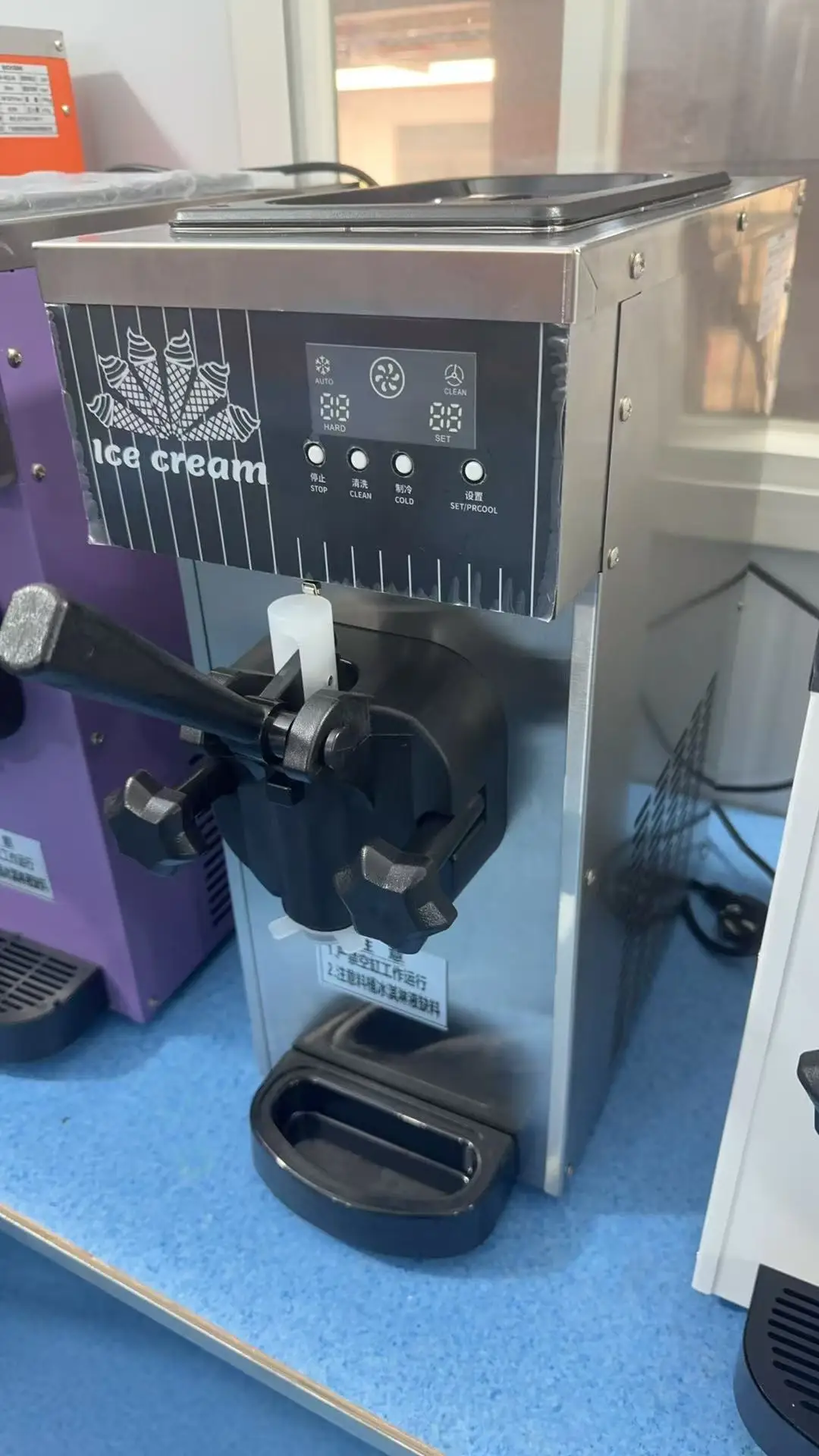Mini Ice Creme Machine Roll Maker Soft Serve Cream Snow Making Machines Commercial Vending Filling