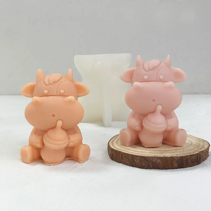 3D Cow Aromatherapy Candle Molds, Dairy Cattle Silicone Soap Mold Chocolate Fondant DIY Craft mochi squishy toy mould